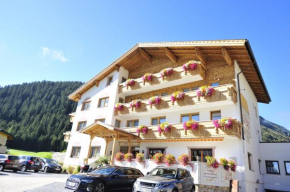the Galtürerhof alpine hotel, Galtür